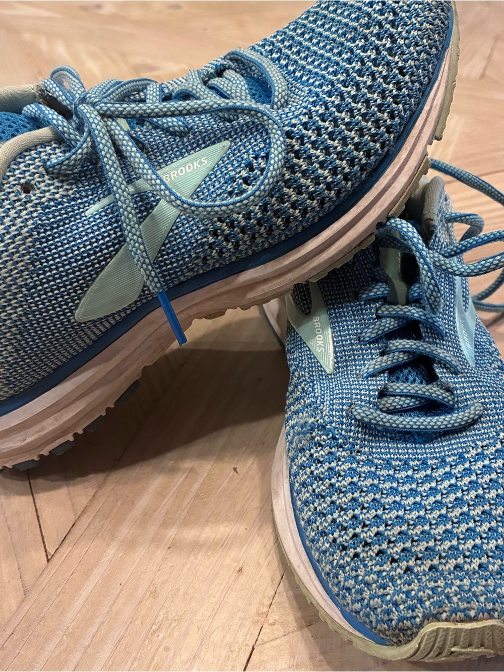 Brooks Light Blue Knit Running Sneakers with Mint Accents